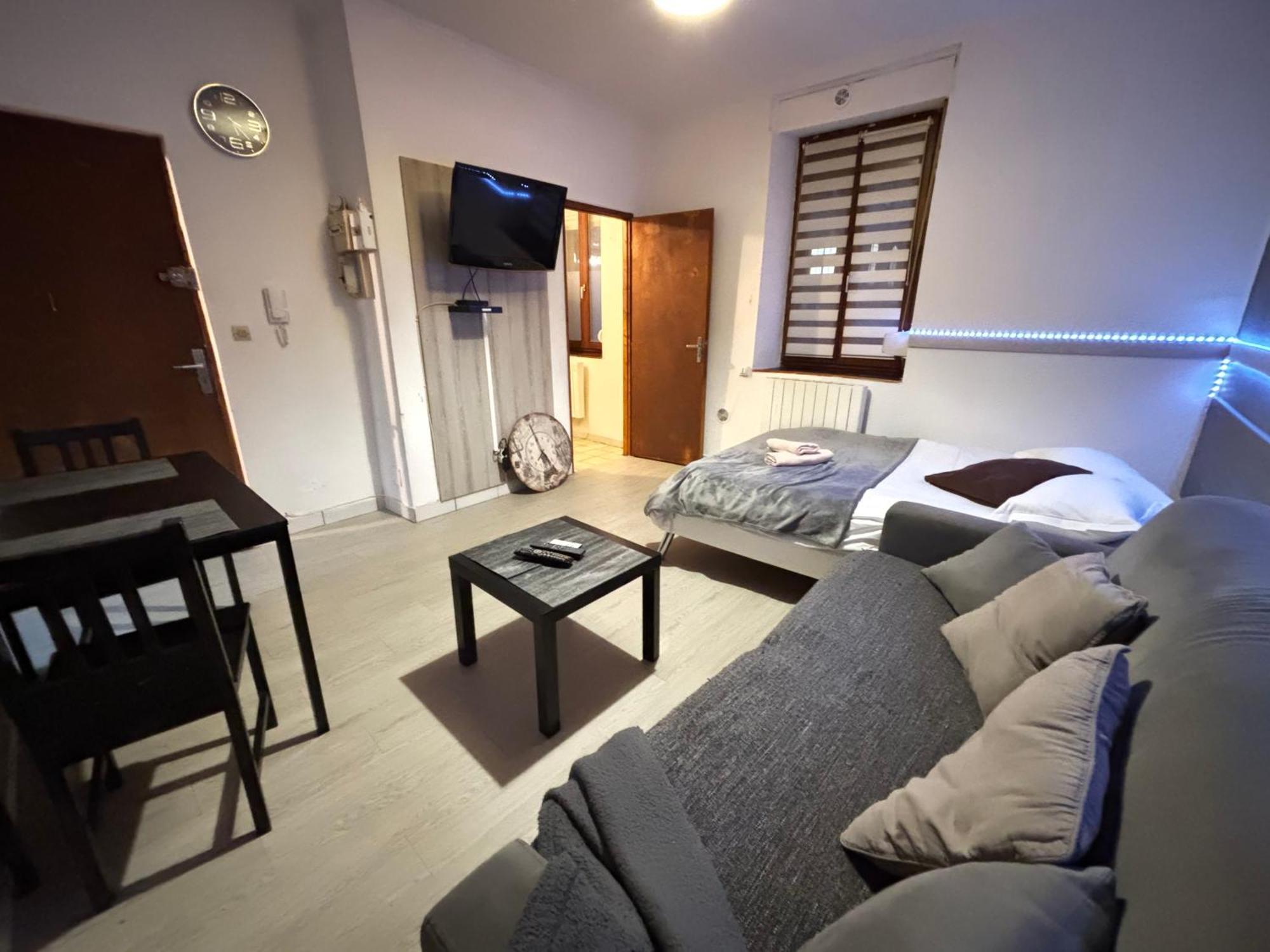 Appartement Le Lorrain Wifi Un Sejour A Part à Metz Extérieur photo